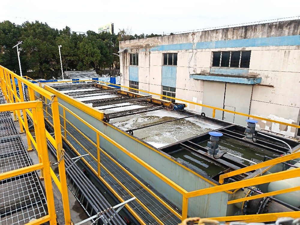 市政污水厂中的溶气气浮机设备